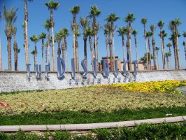 Water fountain in Tustin